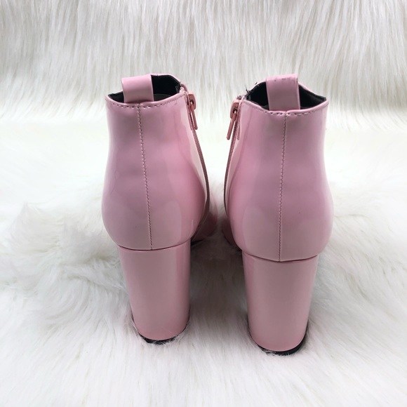 Qupid | Baby Pink Signal Bootie NWT 8.5 - Picture 9 of 14